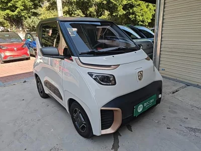 Baojun E200