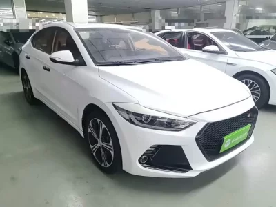 Hyundai Elantra Lingdong