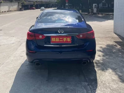 Infiniti Q50L