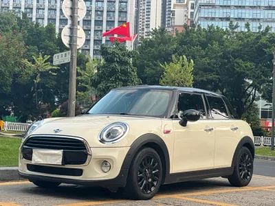 MINI 
