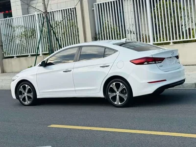 Hyundai Elantra Lingdong