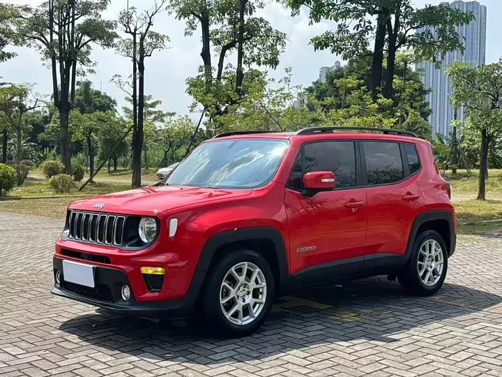 Jeep Freeman