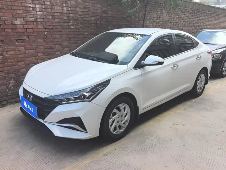 Hyundai Accept