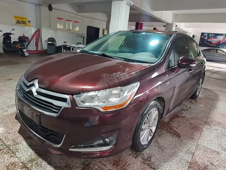 Citroën C4L