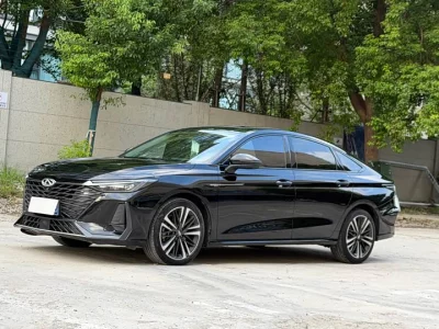 Chery Arrizo 8