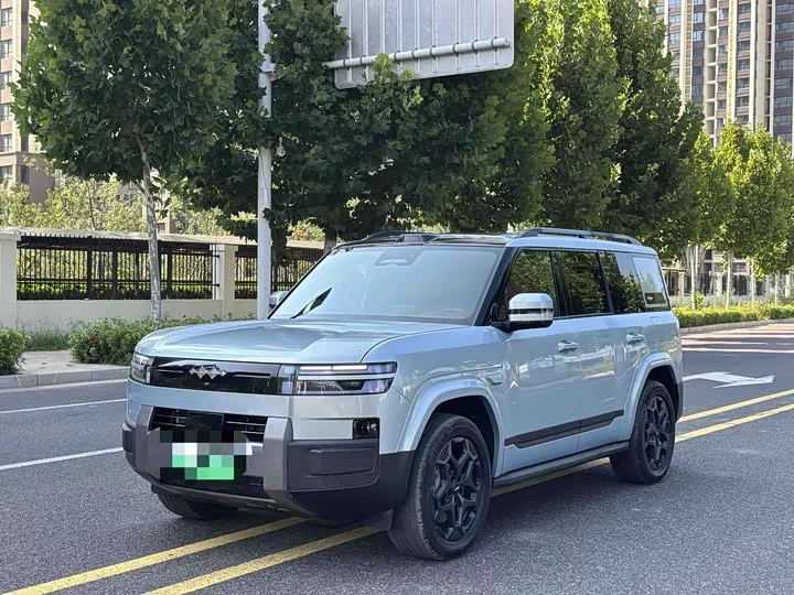 BYD Leopard Titanium 7