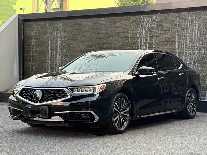 Acura TLX-L