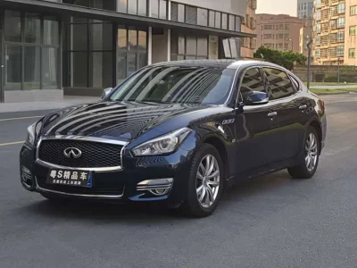 Infiniti Q70, 2017 — купить с доставкой из Китая