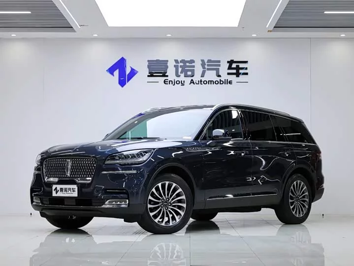 Lincoln Aviator