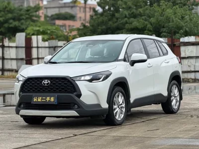Toyota Corolla Cross, 2023 — купить с доставкой из Китая