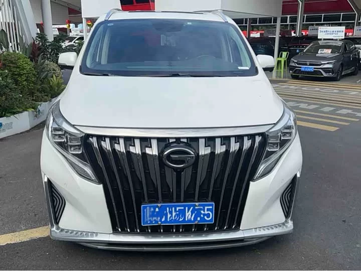 GAC Trumpchi M8