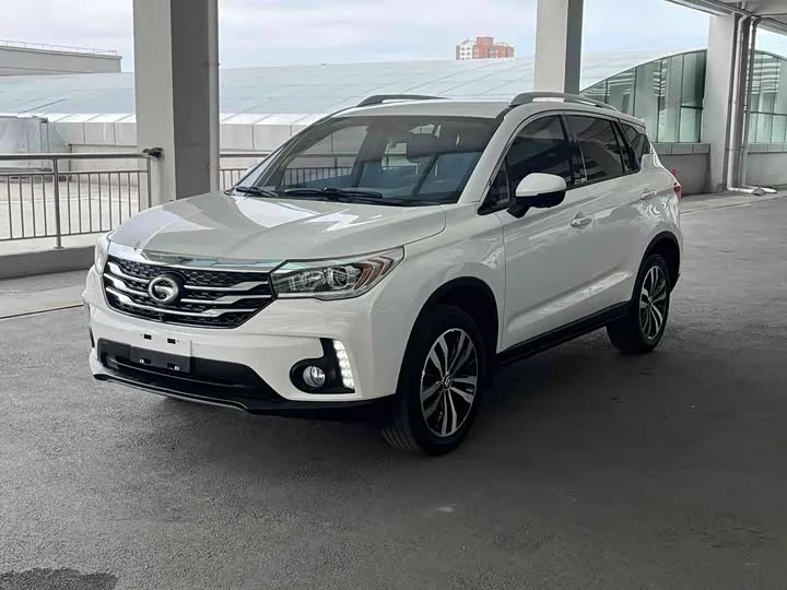 GAC Trumpchi GS4