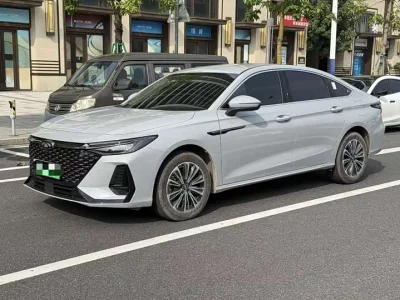 Chery Fengyun A8, 2025 — купить с доставкой из Китая