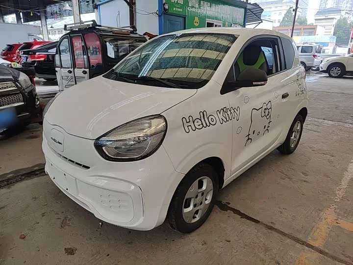 Roewe CLEVER by Colwei