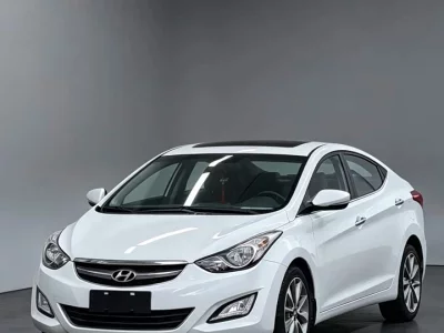Hyundai Elantra, 2016 — купить с доставкой из Китая