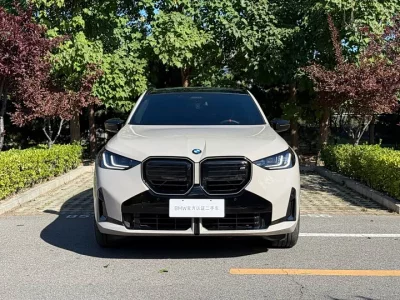 BMW X3 M50