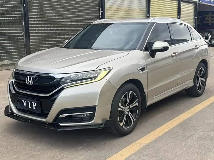 Honda UR-V
