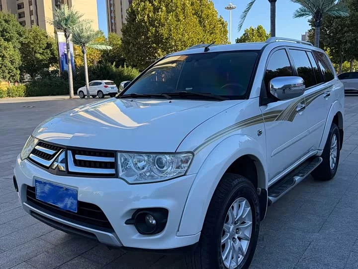 Mitsubishi Pajero Jinchang