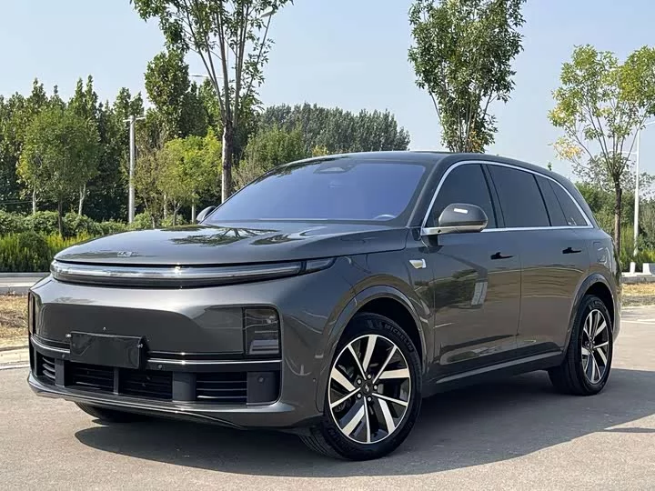 Lixiang L7