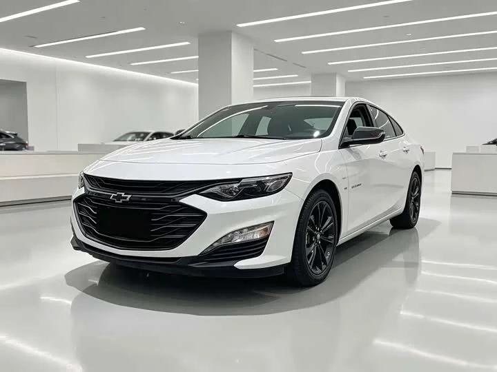 Chevrolet Malibu XL