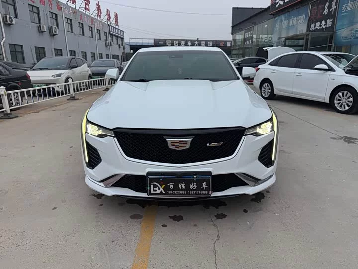 Cadillac CT4