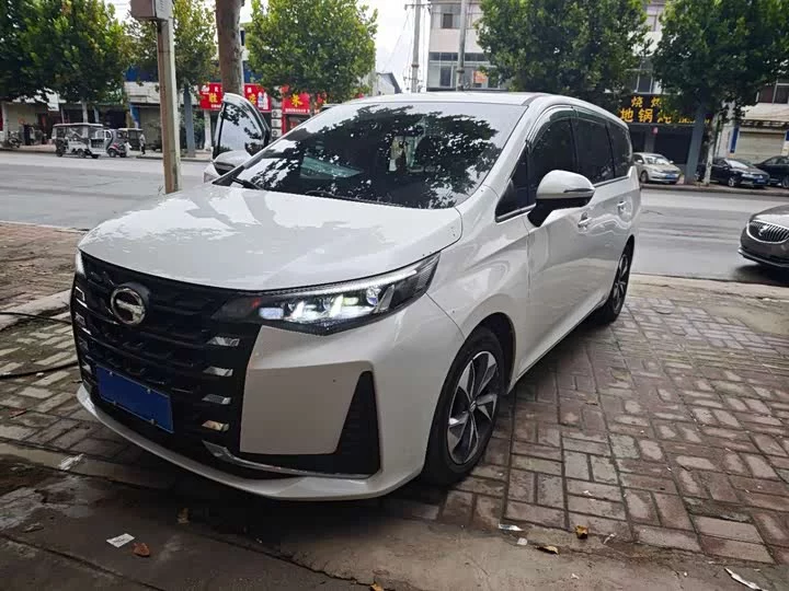 GAC Trumpchi M6