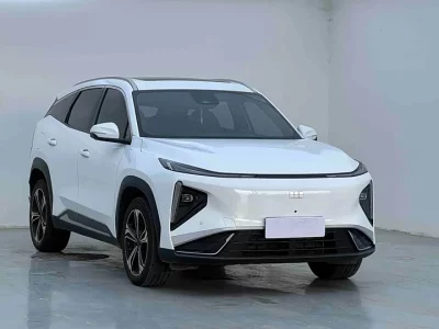 Geely Galaxy L7