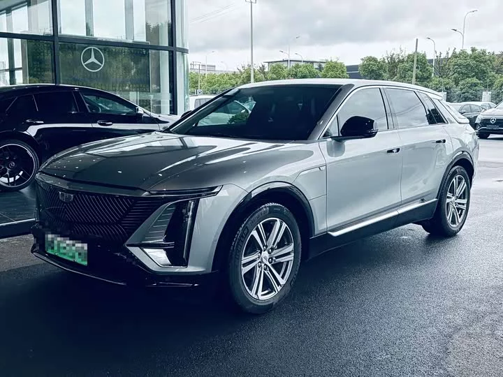Cadillac IQ Ruige