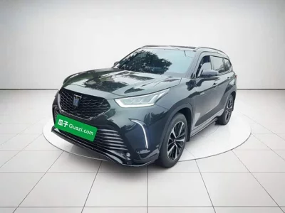 Toyota Crown Kluger
