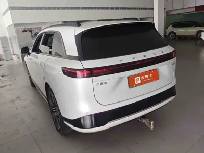 XPeng G9