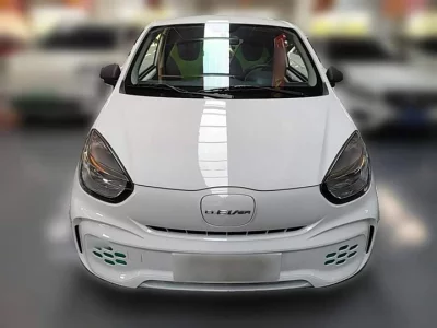 Roewe CLEVER by Colwei