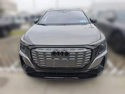 Audi Q5 e-tron