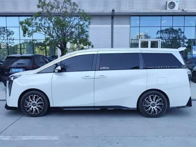 GAC Trumpchi aspires to the M8