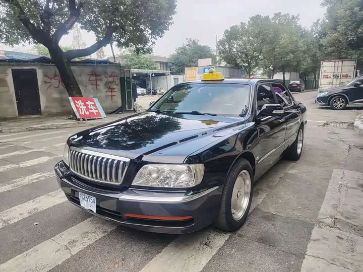 Hyundai Equus